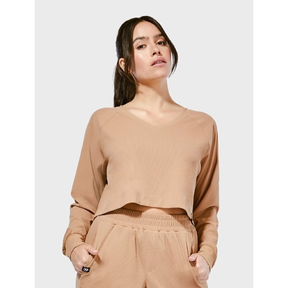 Barry's Almond Tech Waffle V-Neck Top Size M/L